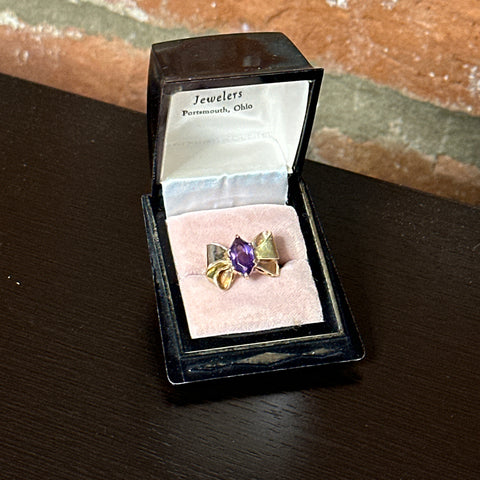 10Kt Yellow Gold Vintage Amethyst Bow Ring