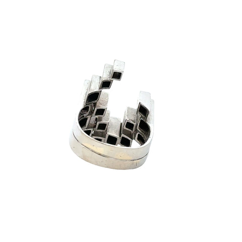 18Kt White Gold Diamond Ring