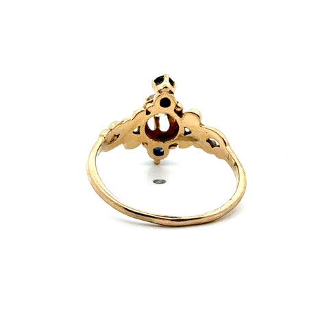 Diamond and Sapphire Ring in 14kt Yellow Gold