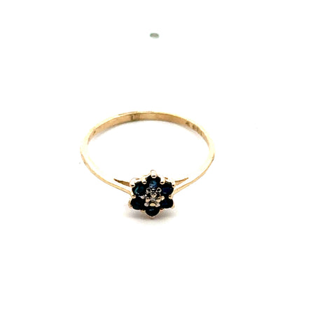 Sapphire Cluster Ring in 10kt Yellow Gold