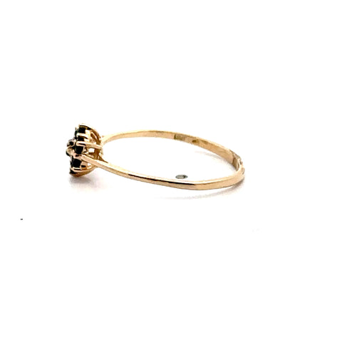 Sapphire Cluster Ring in 10kt Yellow Gold