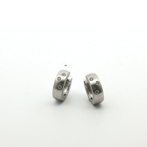 Diamond Huggies in 18kt White Gold